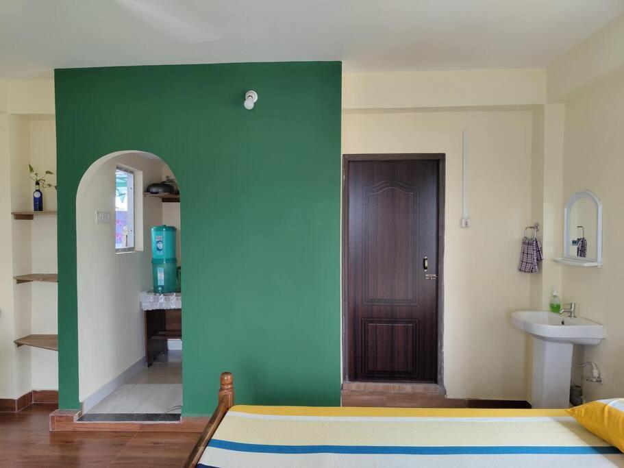 Tales Of Guwahati 1Bhk - II -Ac 200 Extra エクステリア 写真