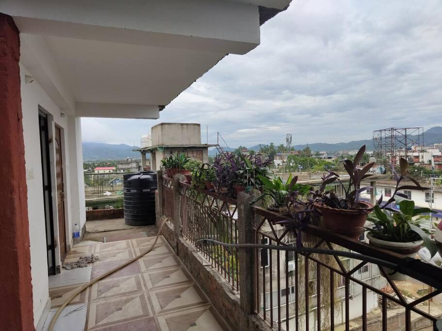 Tales Of Guwahati 1Bhk - II -Ac 200 Extra エクステリア 写真